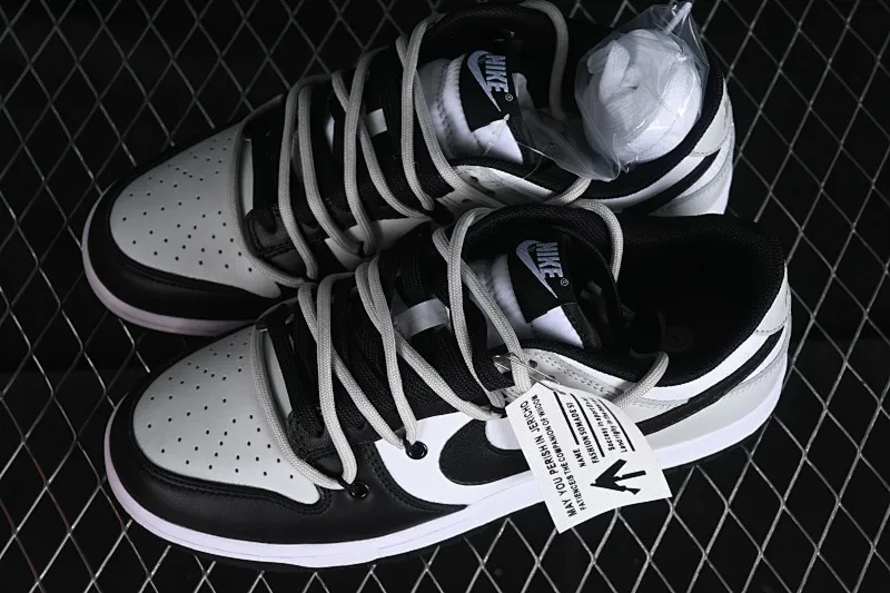 All categories Nk SB Dunk series Nk SB Dunk Low Low-top sneakers Nk Dunk Low Letter Panda Black and gray high street deconstruction SB strap low-top casual sneakers CW1590-100
